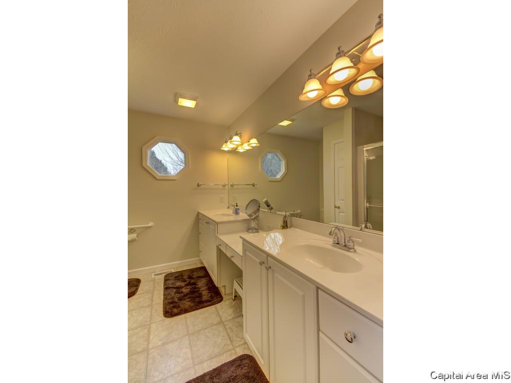 5112 Johanne Court Springfield, IL 62711 - Photo 23 of 36 Gallery Image 23