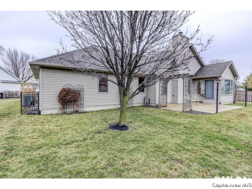 5112 Johanne Court Springfield, IL 62711 - Photo 3 of 36 Gallery Image 3