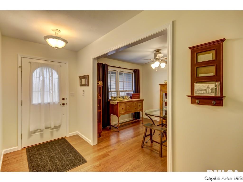 5112 Johanne Court Springfield, IL 62711 - Photo 7 of 36 Gallery Image 7