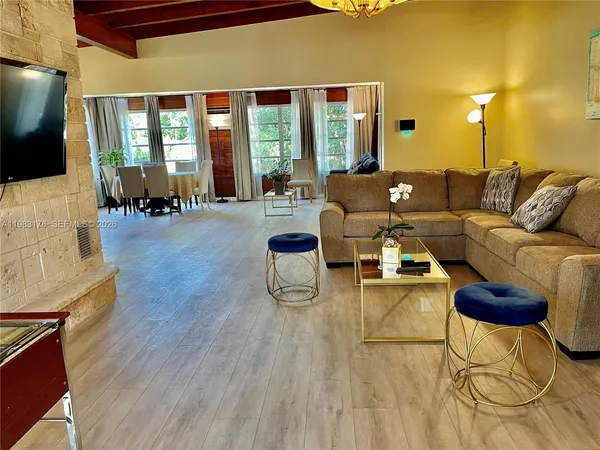 $4,900 | 14155 Old Cutler Road, Unit 14155, Palmetto Bay, FL 33158