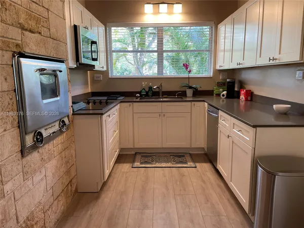 $4,900 | 14155 Old Cutler Road, Unit 14155, Palmetto Bay, FL 33158