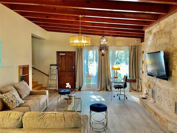 $4,900 | 14155 Old Cutler Road, Unit 14155, Palmetto Bay, FL 33158