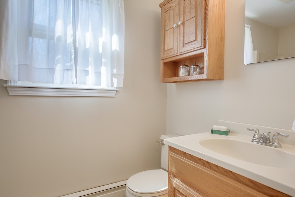 8 Valentine Road Hopkinton, MA 01748 - Photo 17 of 25 Gallery Image 17