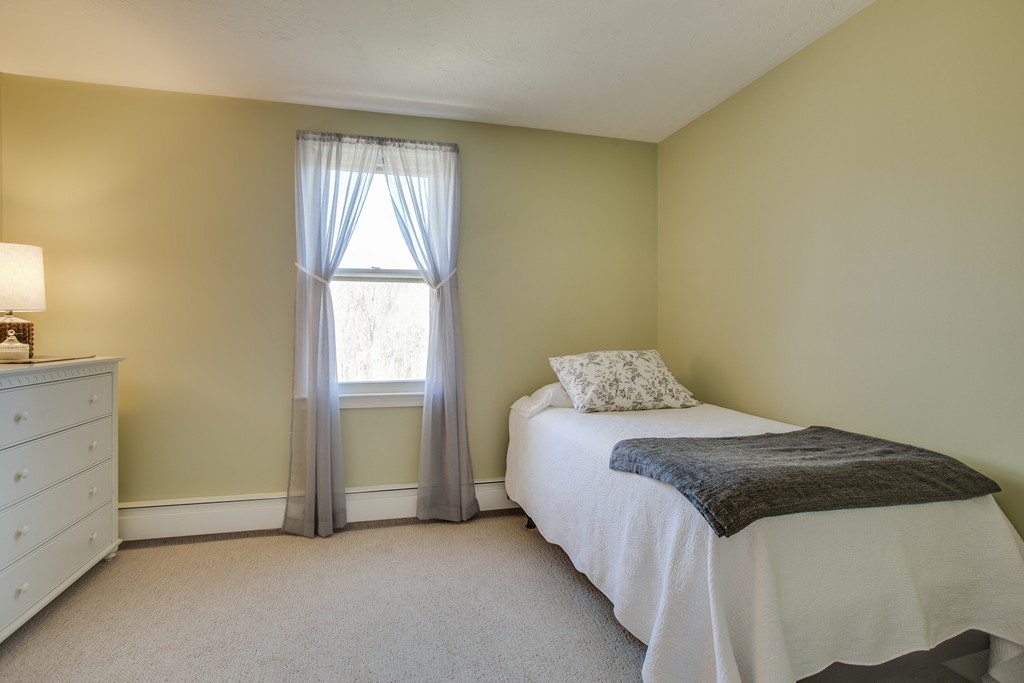 8 Valentine Road Hopkinton, MA 01748 - Photo 20 of 25 Gallery Image 20