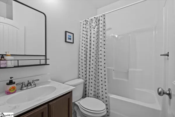 $325,000 | 247 Finley Hill Court, Simpsonville, SC 29681