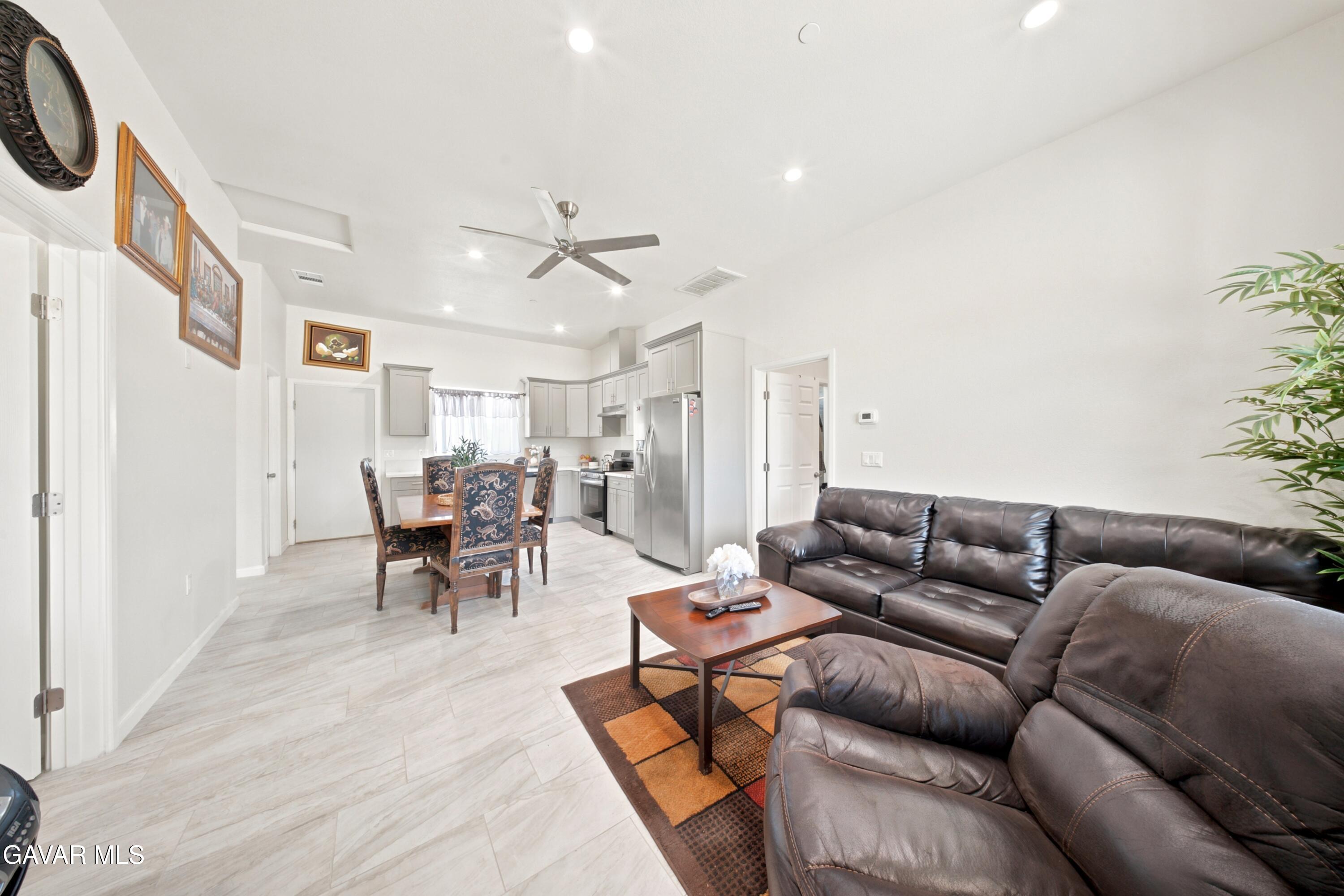 9421 Fort Tejon Road Littlerock, CA 93543 - Photo 14 of 25 JPP05722