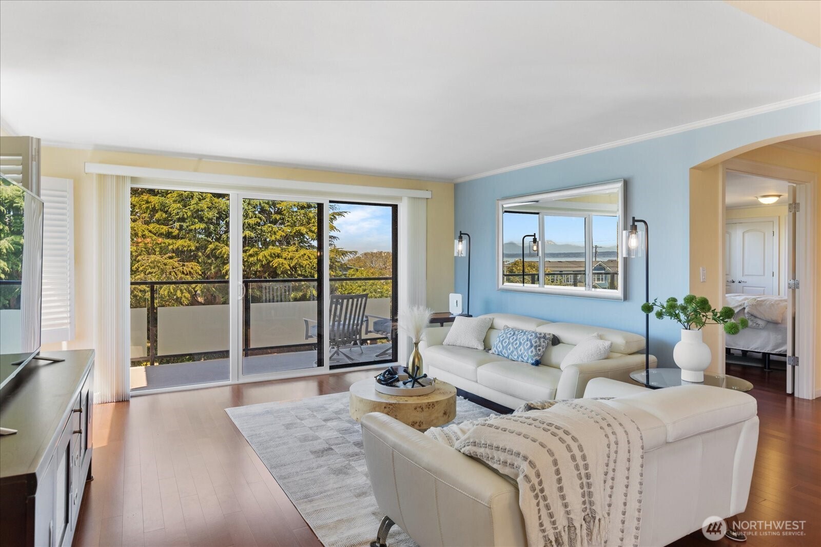 300 2nd Avenue North, Unit 2H Edmonds, WA 98020 - Photo 6 of 39