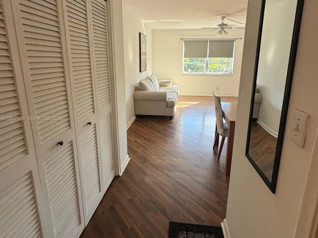 $1,800 | 1881 Middle River Drive, Unit 403, Fort Lauderdale, FL 33305