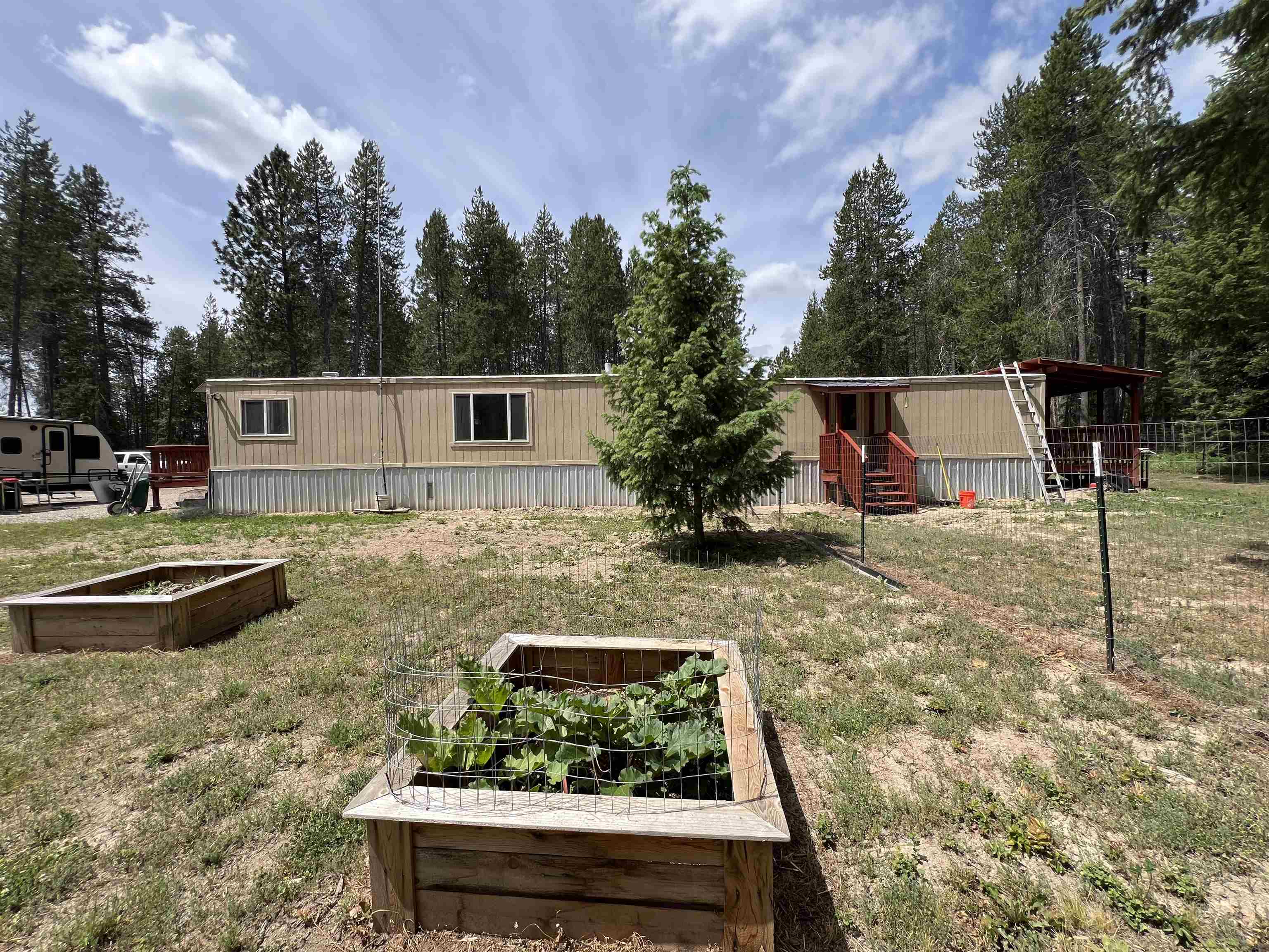 4430 D Springdale Hunters Road Springdale, WA 99173 - Photo 3 of 45