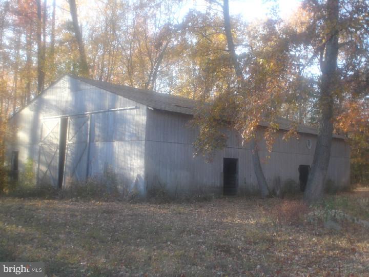16 Betts Road Delmont, NJ 08314 - Photo 21 of 25 Barn