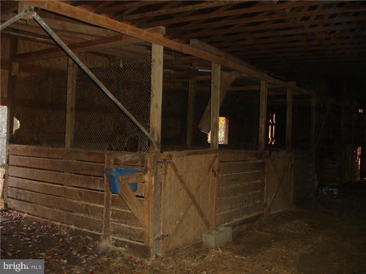 16 Betts Road Delmont, NJ 08314 - Photo 24 of 25 Barn