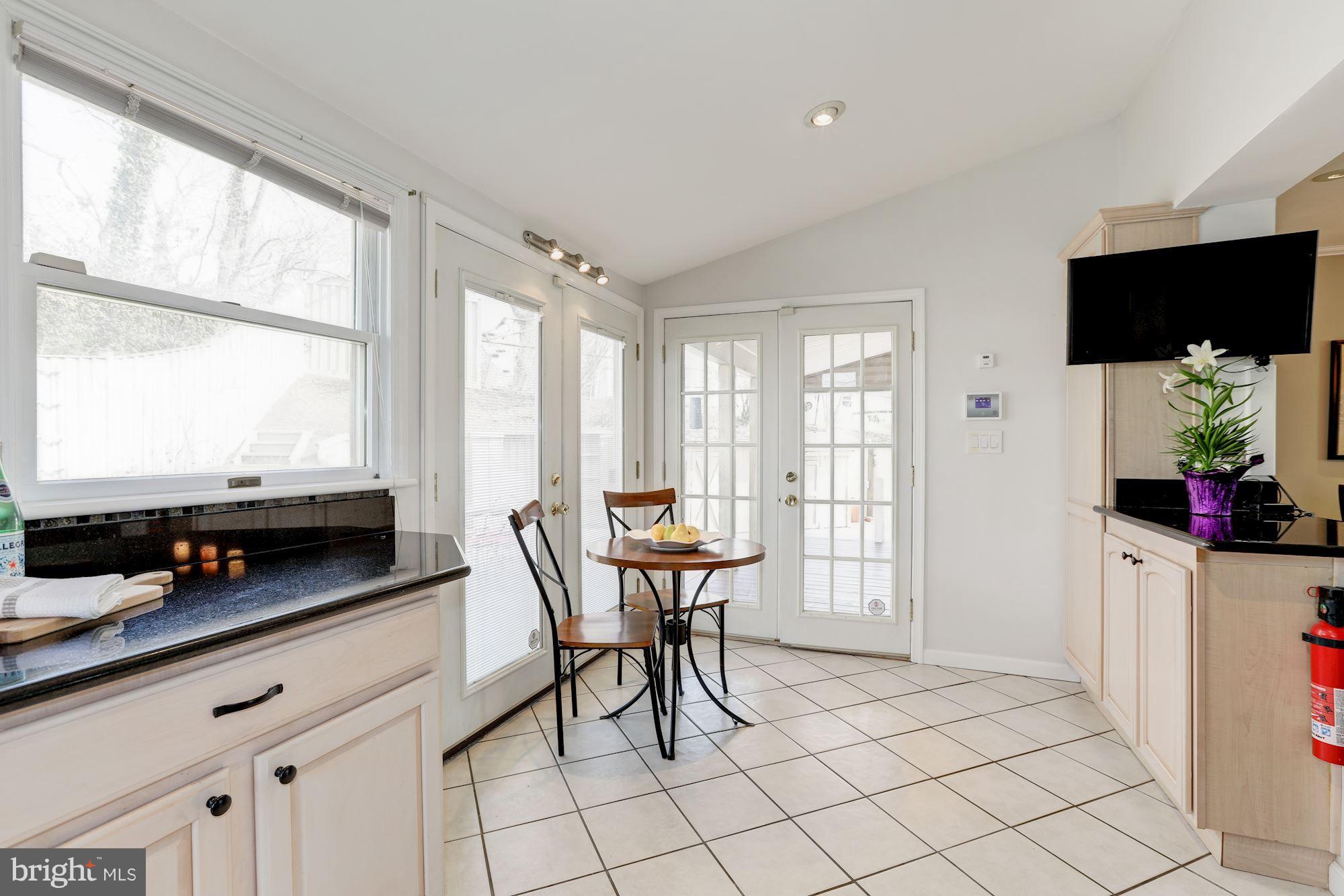 12300 Judson Road Silver Spring, MD 20902 - Photo 9 of 30 Kitchen with Outside Access