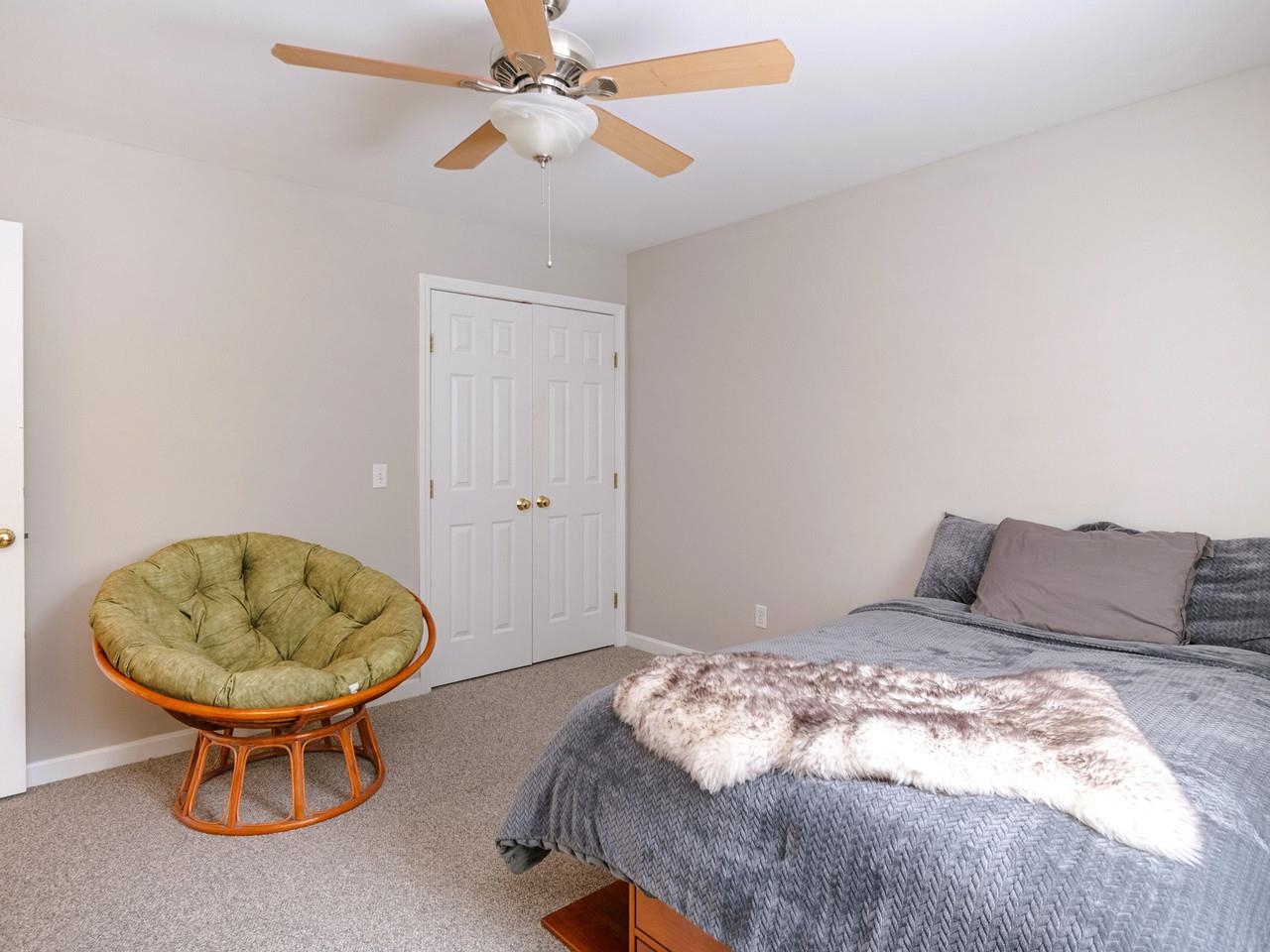 85 Barrett Lane Williston, VT 05495 - Photo 32 of 48