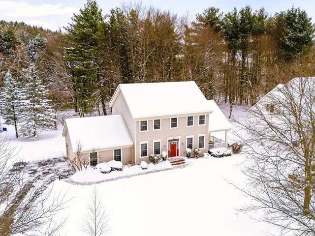$779,900 | 85 Barrett Lane, Williston, VT 05495