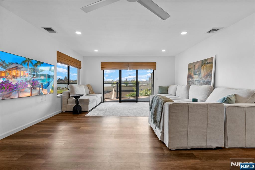 101 Highway 5, Unit 206 Edgewater, NJ 07020 - Photo 2 of 48