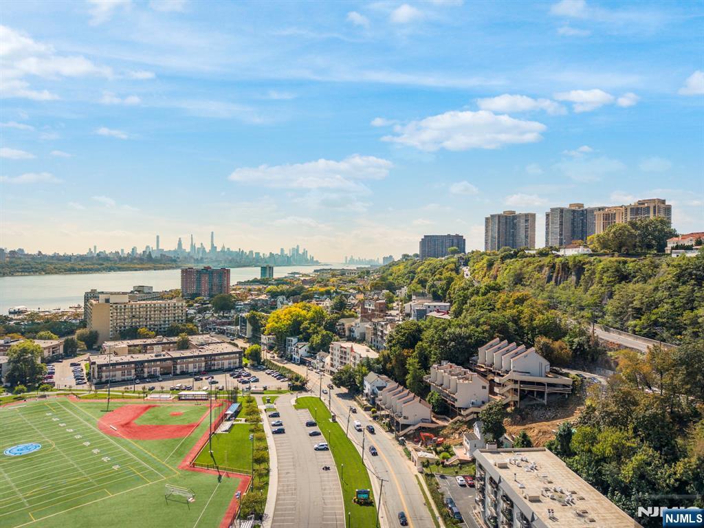 101 Highway 5, Unit 206 Edgewater, NJ 07020 - Photo 42 of 48