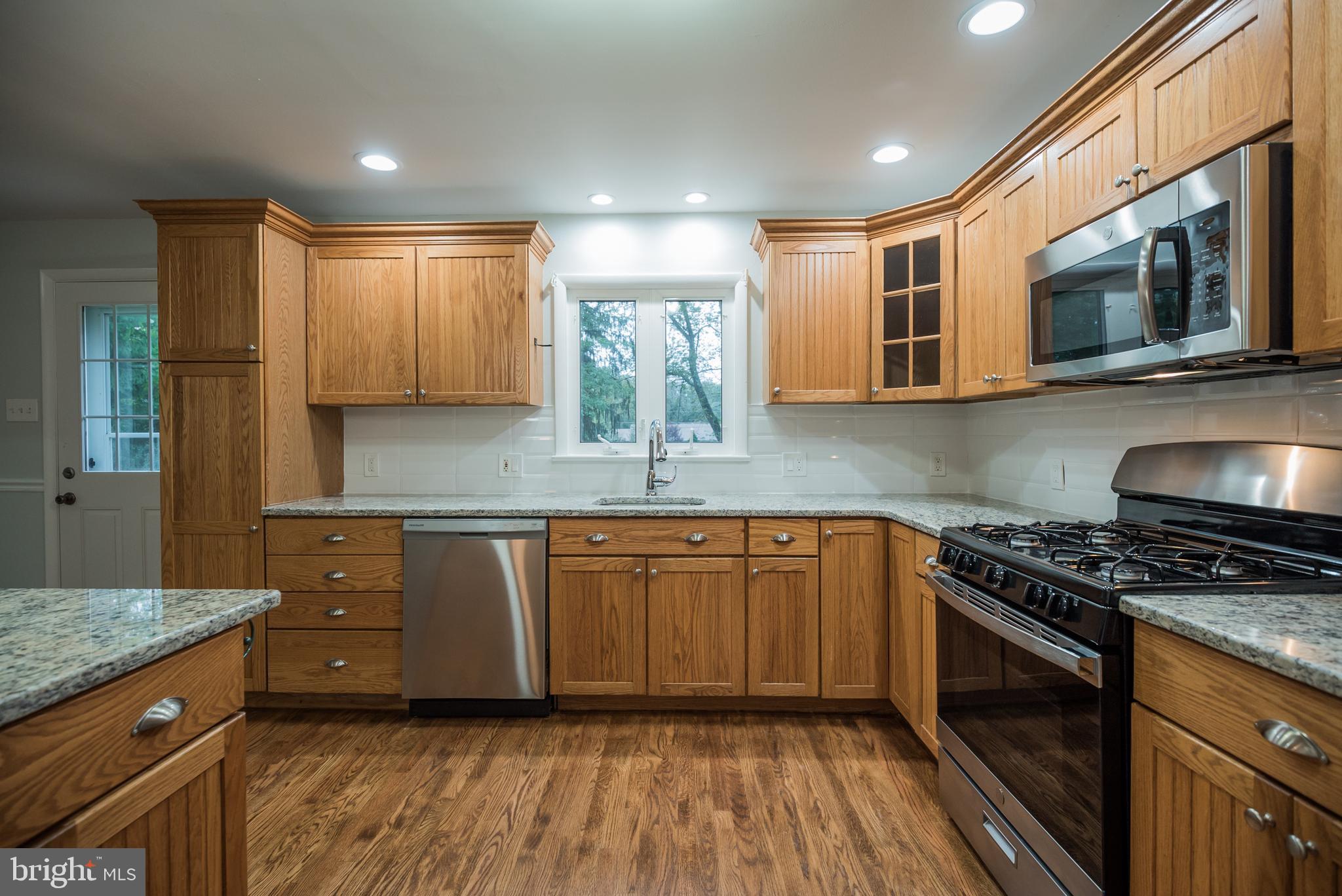 1616 Kresson Road Cherry Hill, NJ 08003 - Photo 12 of 32