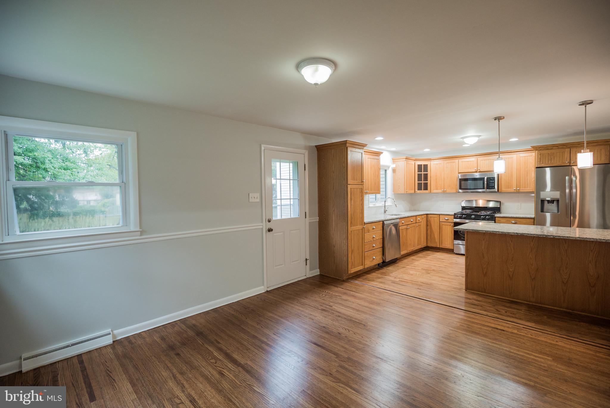 1616 Kresson Road Cherry Hill, NJ 08003 - Photo 13 of 32 Dining room/kitchen