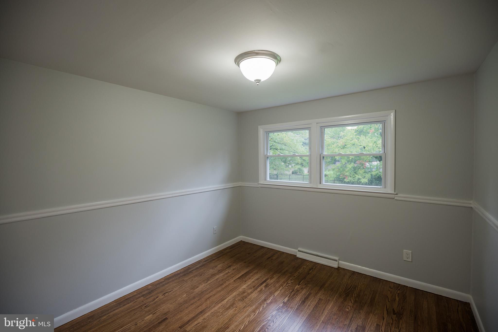 1616 Kresson Road Cherry Hill, NJ 08003 - Photo 19 of 32