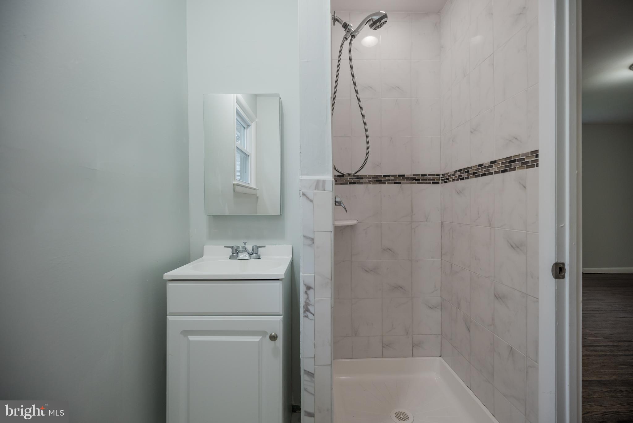 1616 Kresson Road Cherry Hill, NJ 08003 - Photo 24 of 32 Primary bath