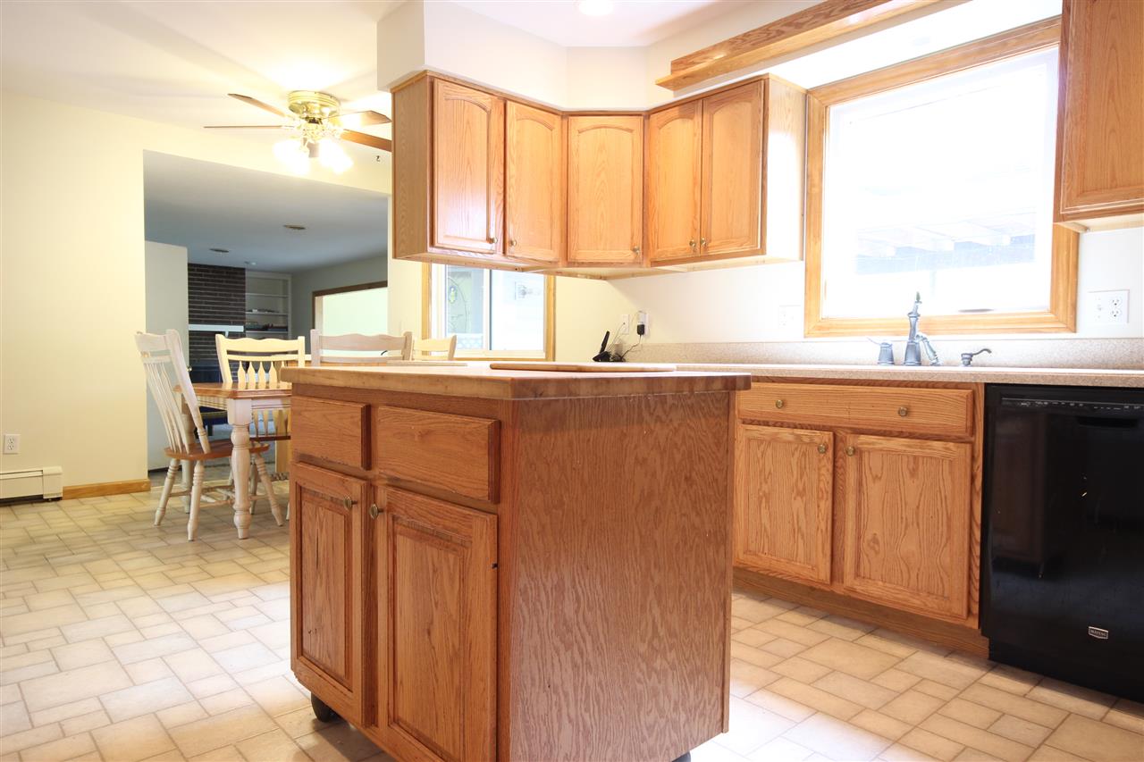4030 Turf Lane Fort Wayne, IN 46804 - Photo 5 of 24 Gallery Image 5