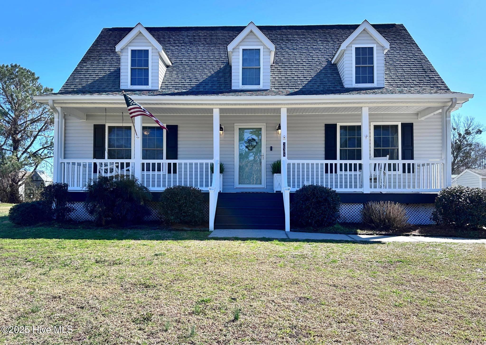 338 Country Club Lane Newport, NC 28570 - Photo 1 of 70 sg3