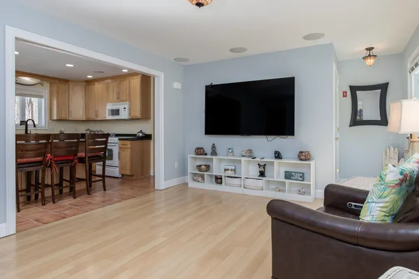 $439,000 | 312 Cross Mill Road, Northfield, NH 03276