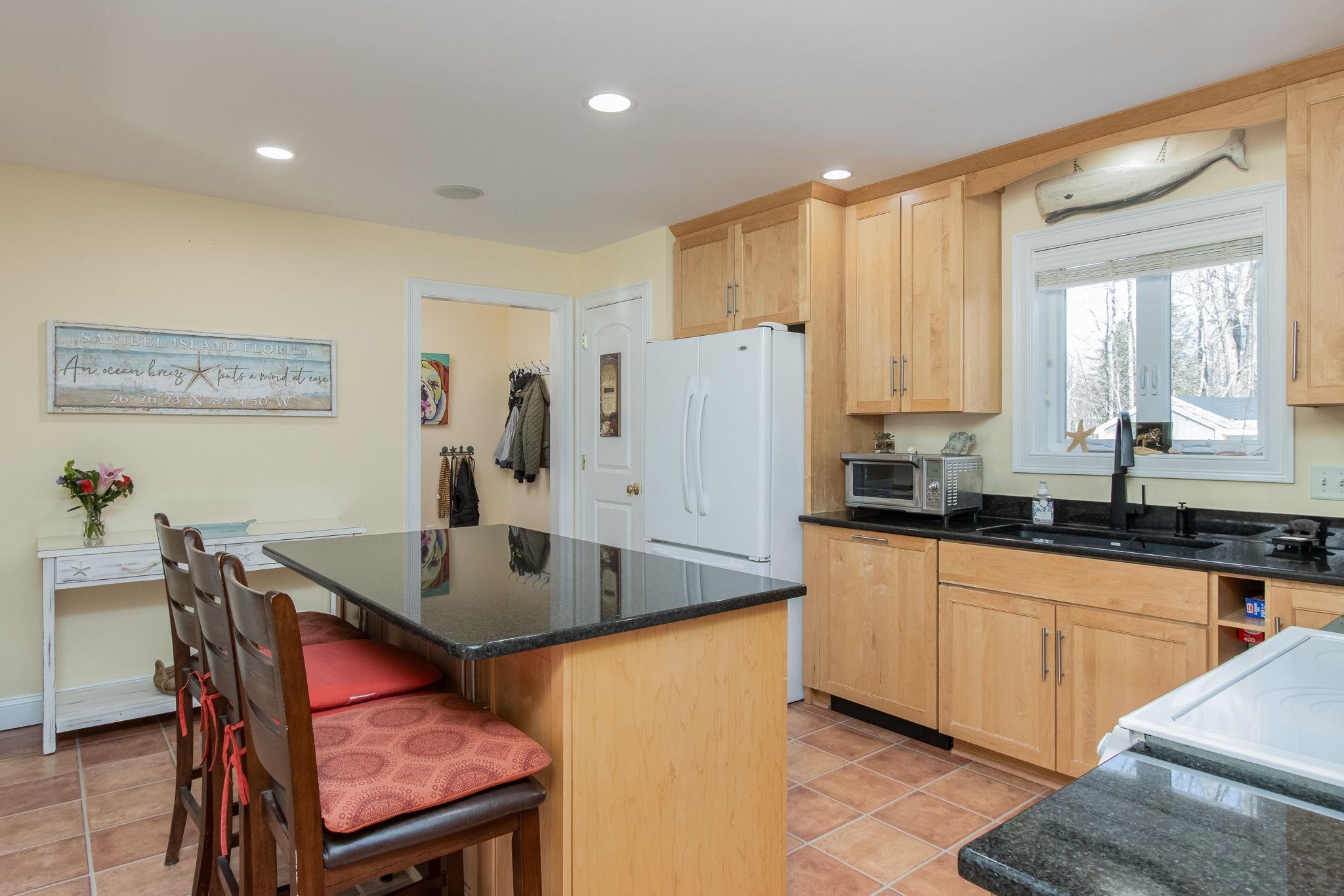 312 Cross Mill Road Northfield, NH 03276 - Photo 12 of 30