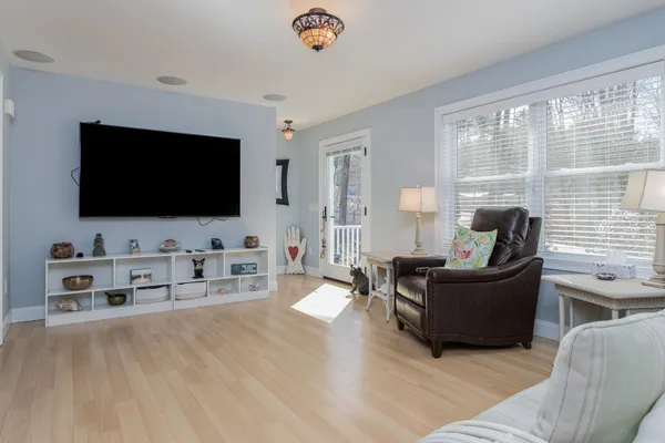 $439,000 | 312 Cross Mill Road, Northfield, NH 03276
