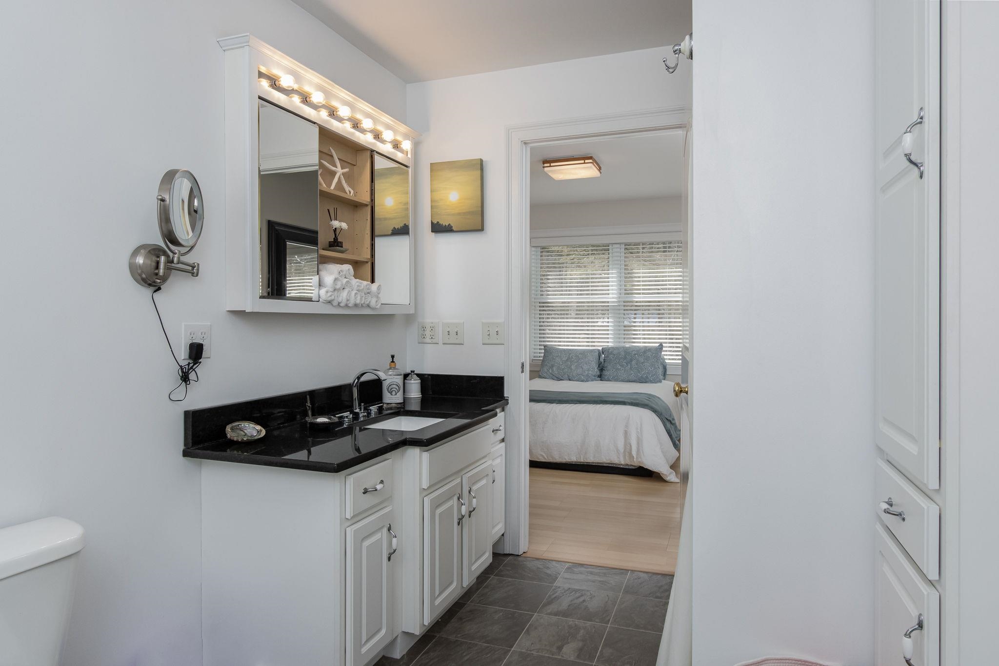 312 Cross Mill Road Northfield, NH 03276 - Photo 21 of 30