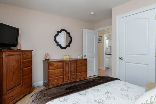 $439,000 | 312 Cross Mill Road, Northfield, NH 03276