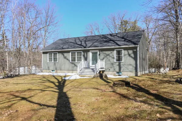$439,000 | 312 Cross Mill Road, Northfield, NH 03276