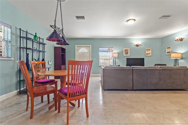 $849,900 | 6515 Dimarco Road, Tampa, FL 33634