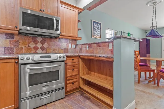 $849,900 | 6515 Dimarco Road, Tampa, FL 33634