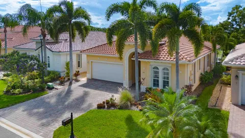 $669,000 | 814 Southwest Palm Cove Drive, Palm City, FL 34990
