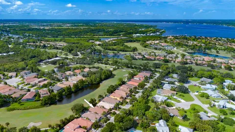 $669,000 | 814 Southwest Palm Cove Drive, Palm City, FL 34990