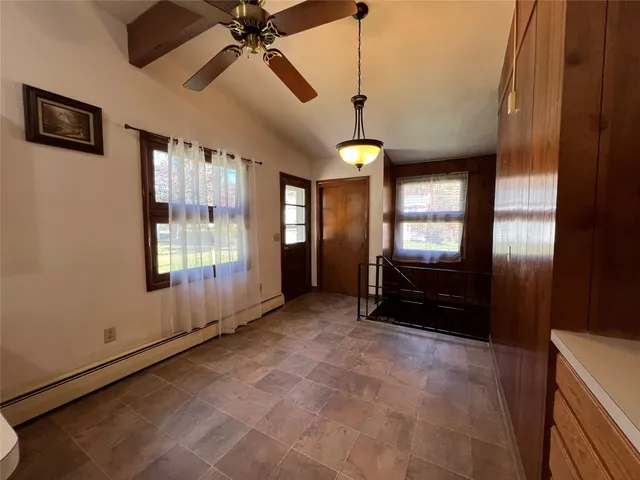 $279,000 | 21 Exeter Drive, Endicott, NY 13760