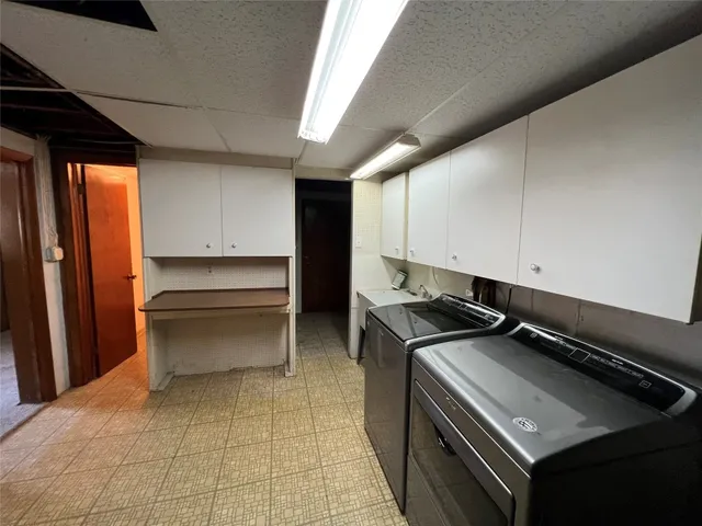 $279,000 | 21 Exeter Drive, Endicott, NY 13760