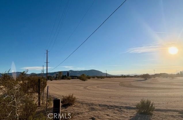23585 Bear Valley Road Apple Valley, CA 92308 - Photo 3 of 3
