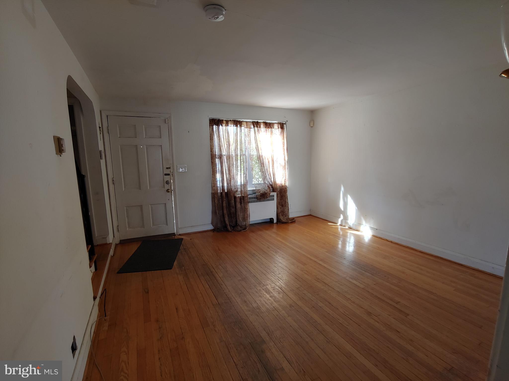248 Ridge Avenue Towson, MD 21286 - Photo 6 of 15 Gallery Image 6