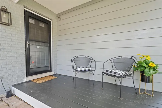 $700,000 | 51 Burgess Road, Geneva, IL 60134