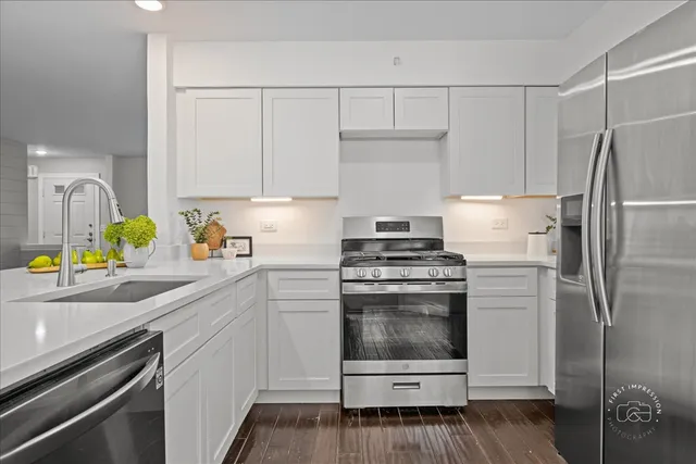 $700,000 | 51 Burgess Road, Geneva, IL 60134