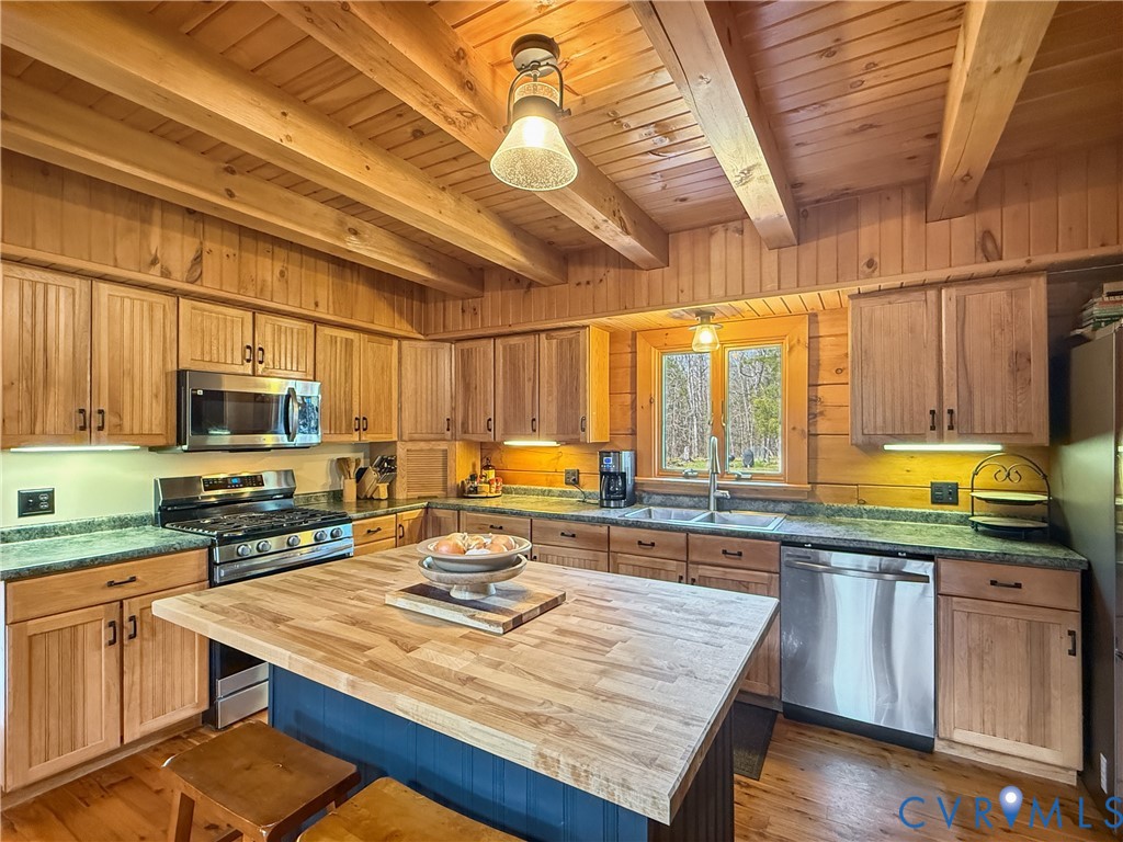 3491 Traffic Road Victoria, VA 23974 - Photo 22 of 43