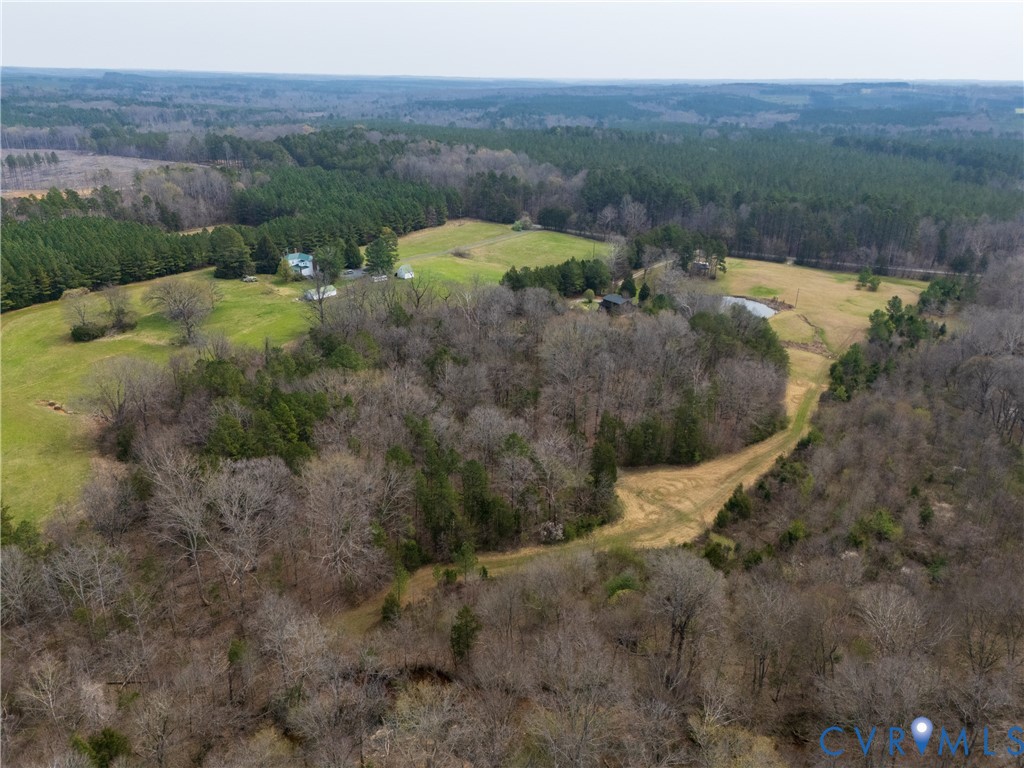 3491 Traffic Road Victoria, VA 23974 - Photo 5 of 43