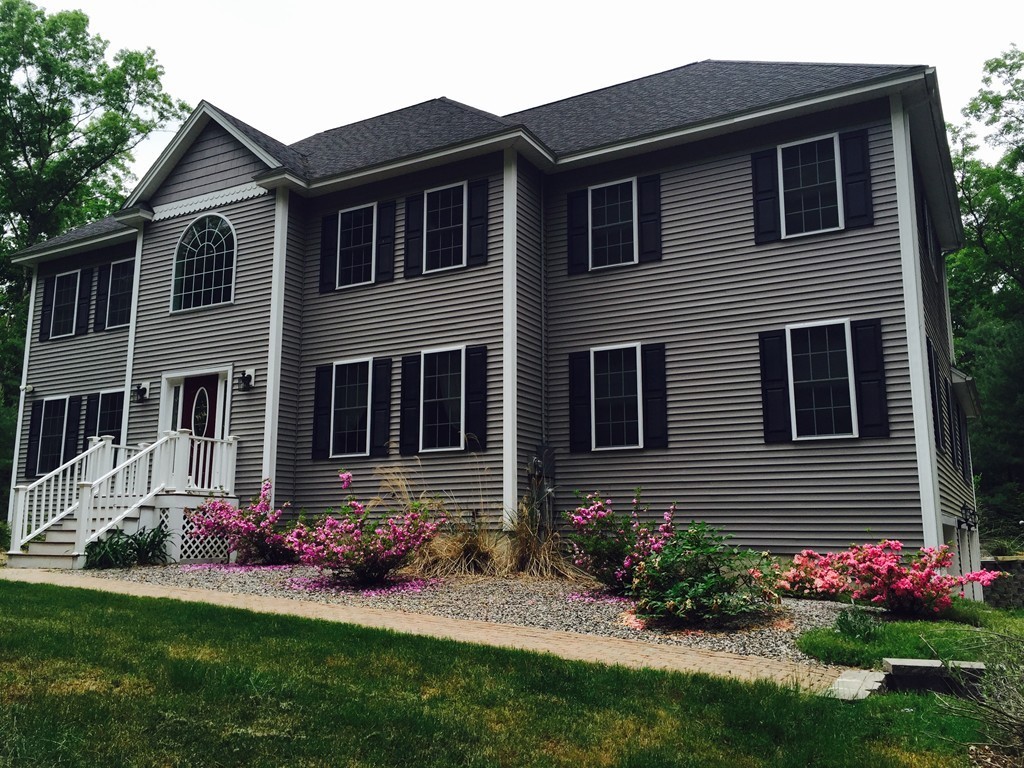 21 Moran Road Billerica, MA 01862 - Photo 2 of 22