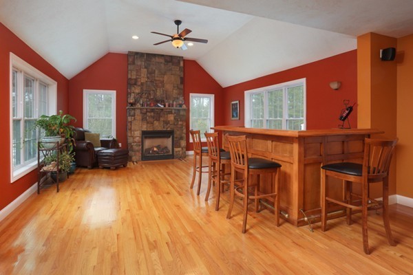 21 Moran Road Billerica, MA 01862 - Photo 4 of 22