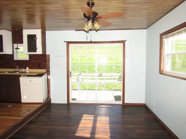 $144,900 | 60 South Bridge Road, Prosperity, PA 15329