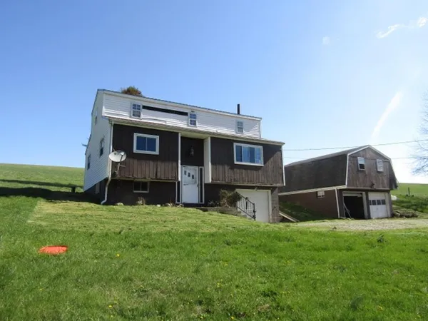 $144,900 | 60 South Bridge Road, Prosperity, PA 15329