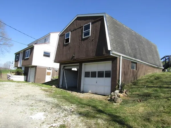 $144,900 | 60 South Bridge Road, Prosperity, PA 15329
