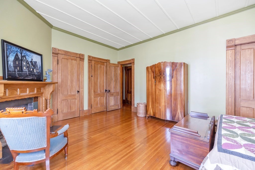 161 Florida Street Springfield, MA 01109 - Photo 27 of 40 Gallery Image 27